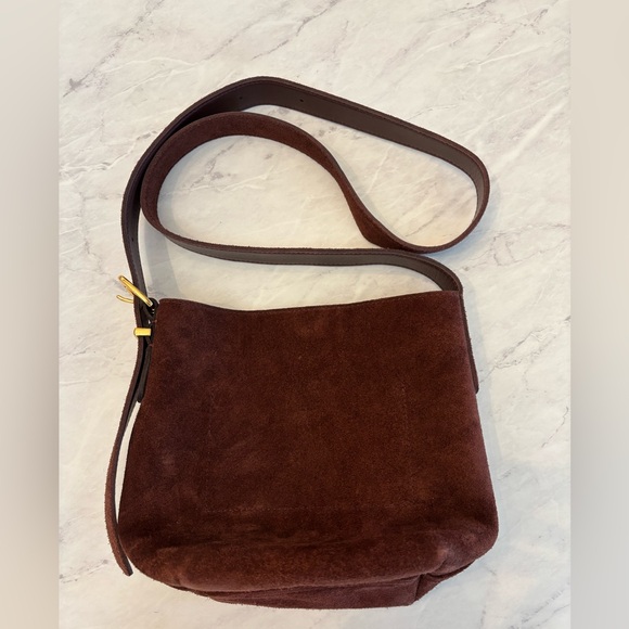 NWT Madewell Essential Mini Tote Bucket Bag Chocolate Raisin - Picture 4 of 9